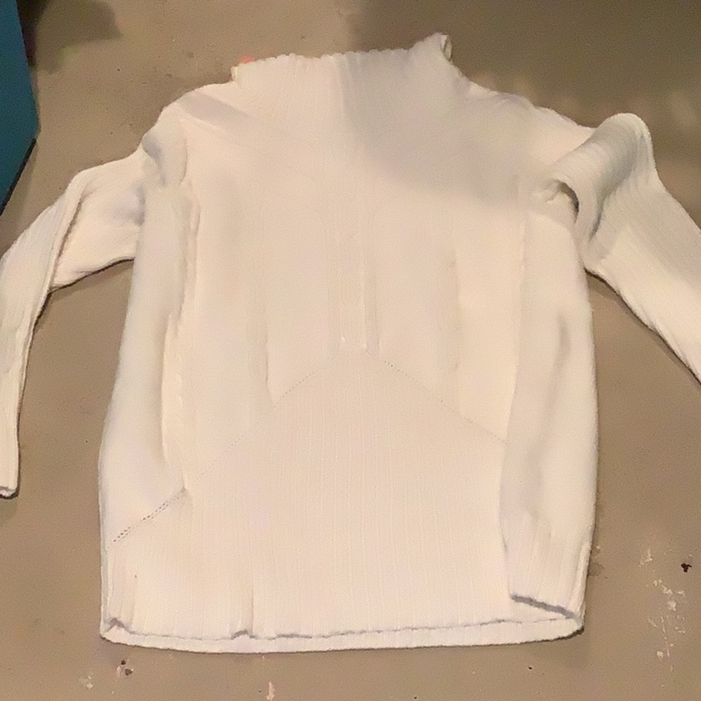Jones New York sweater size 1X.